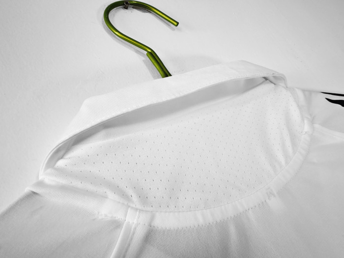 Real Madrid Home Retro Jersey 2005/06