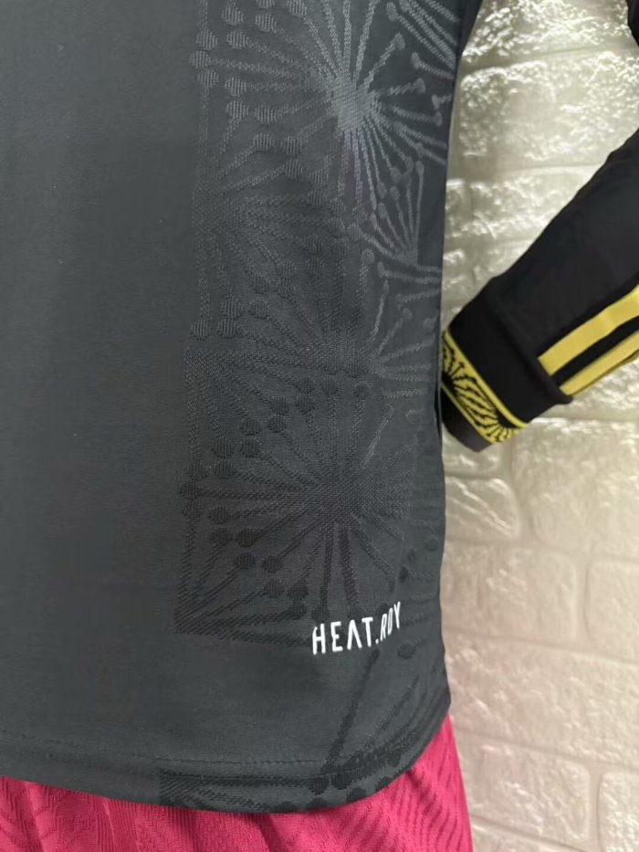 Mexico Gold Man Player Long Sleeve Jersey 25/26