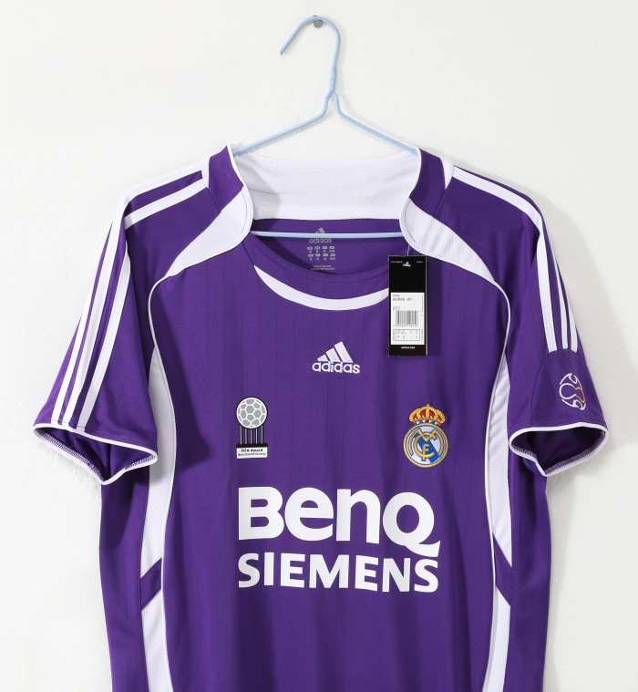 Real Madrid Away Retro Jersey 2006/07