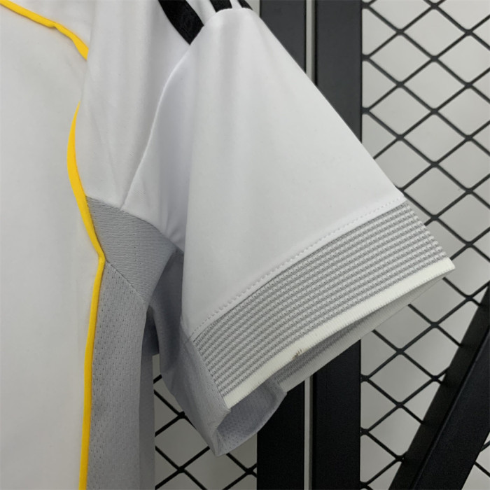 Real Madrid Home Women Jersey 25/26