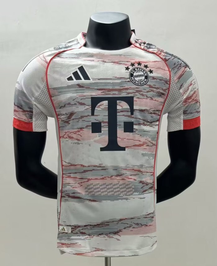 Bayern Munich Home Player Jersey 25/26