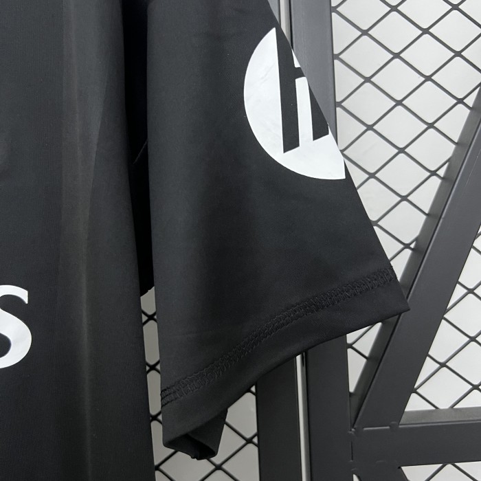 Real Madrid Black Goalkeeper Man Jersey 25/26