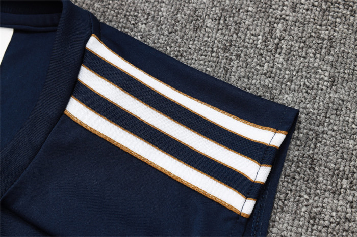 Juventus Training Jersey 25/26