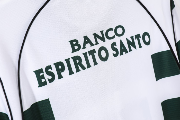 Sporting Lisbon Home Retro Jersey 2001/03