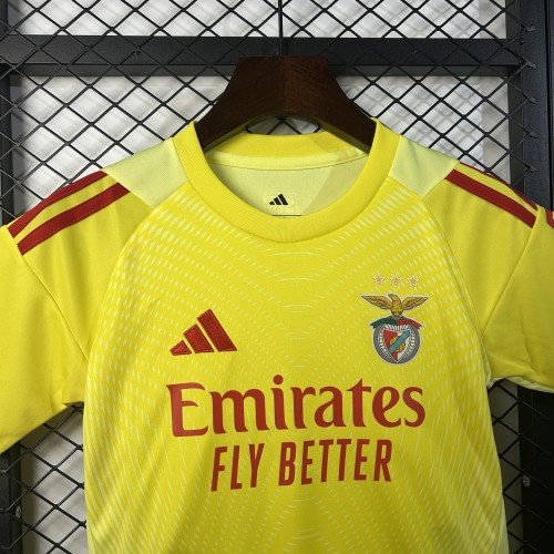SL Benfica Goalkeeper Kids Suit 25/26