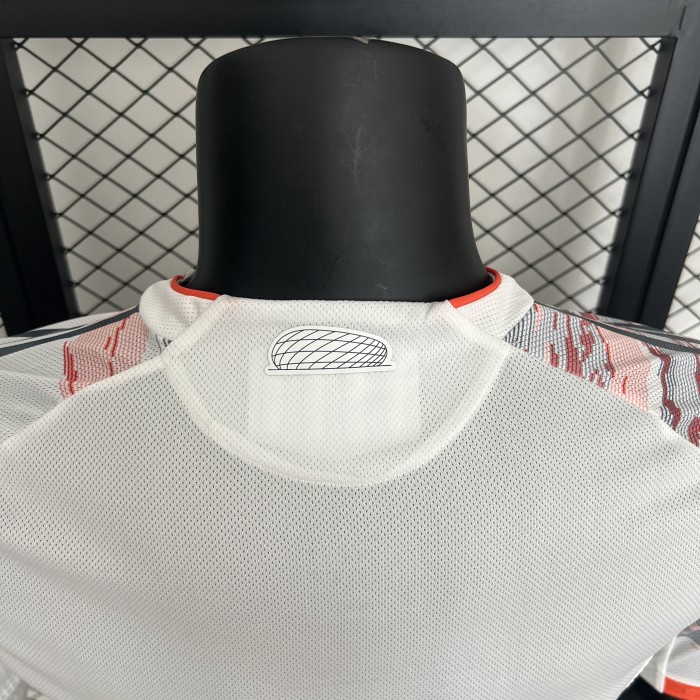 Bayern Munich Home Player Jersey 25/26