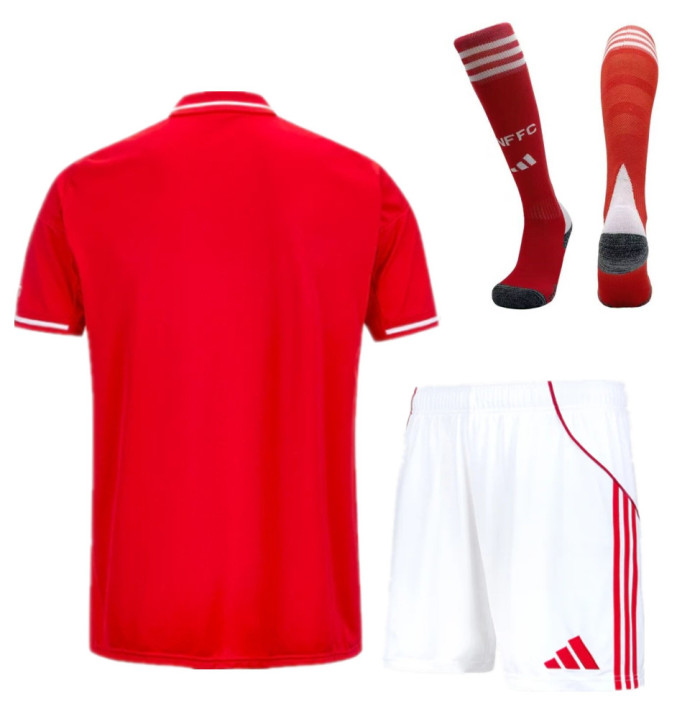 Nottingham Forest Home Kids Suit & Socks 25/26