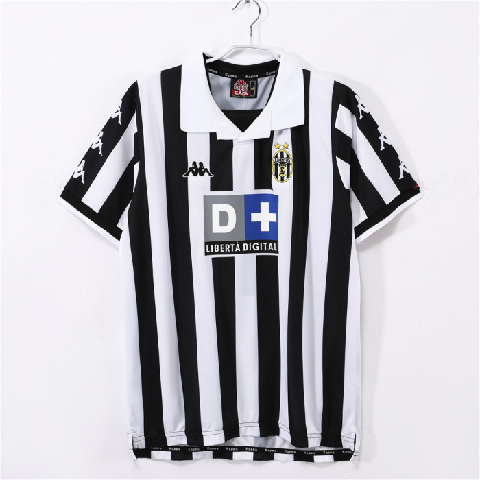 Juventus Home Retro Jersey 1999/00