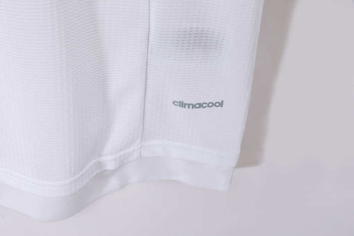 Real Madrid Home Retro Jersey 2015/16