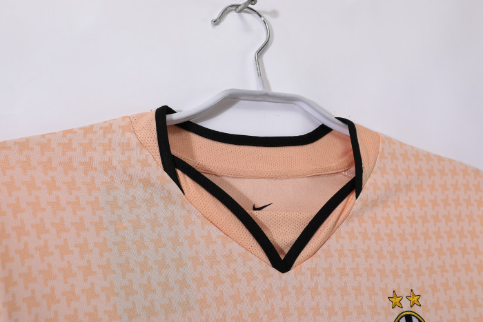 Juventus Aawy Retro Jersey 2003/04