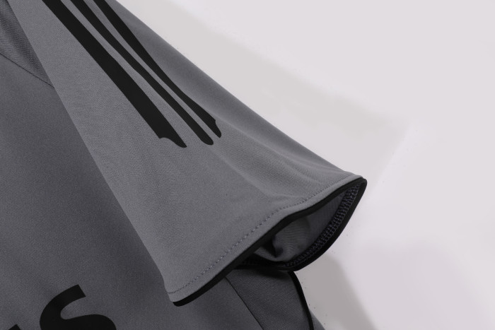 Real Madrid Third Retro Jersey 2005/06