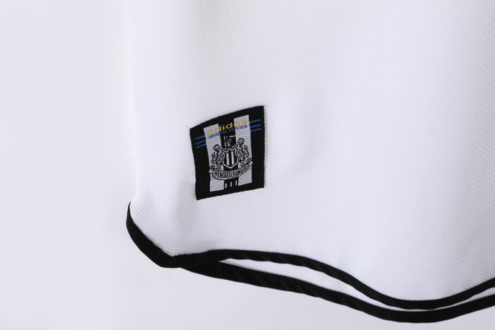 Newcastle United Away Retro Jersey 1999/00
