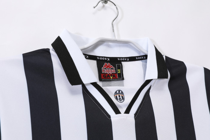 Juventus Home Retro Jersey 1995/97
