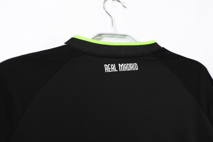 Real Madrid Away Retro Jersey 2010/11