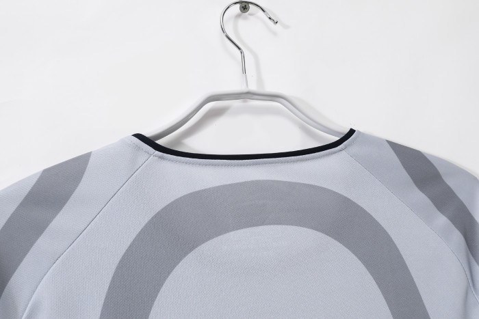 Paris Saint Germain Away Retro Jersey 2001/02