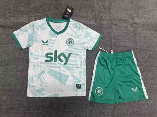 Ireland 2025 Away Kids Suit