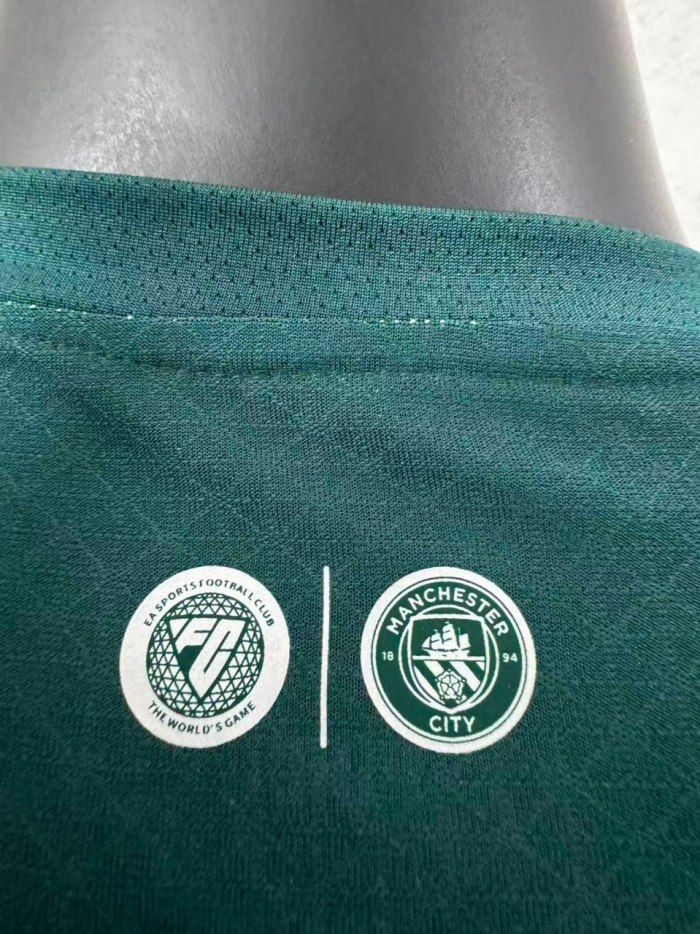 Manchester City EA SPORTS Fourth Player Jersey 25/26