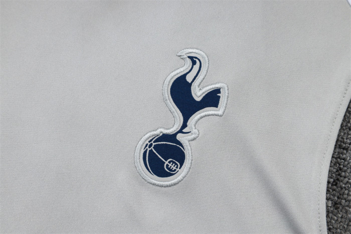 Tottenham Hotspur Training Jersey 25/26
