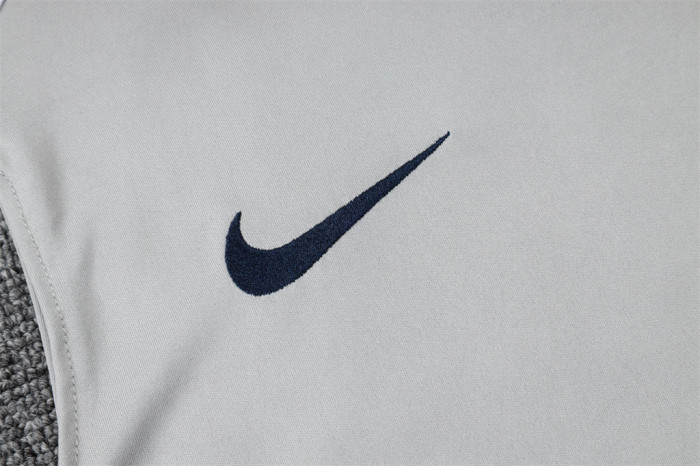 Tottenham Hotspur Training Jersey 25/26