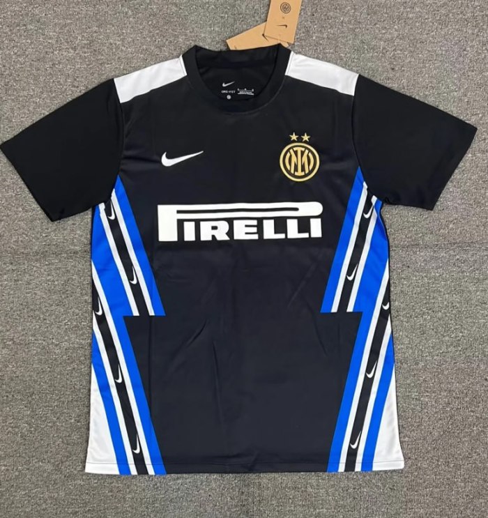 Inter Milan Training Man Jersey 25/26