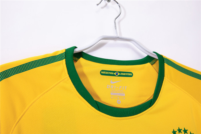 Brazil Home Retro Jersey 2010/11