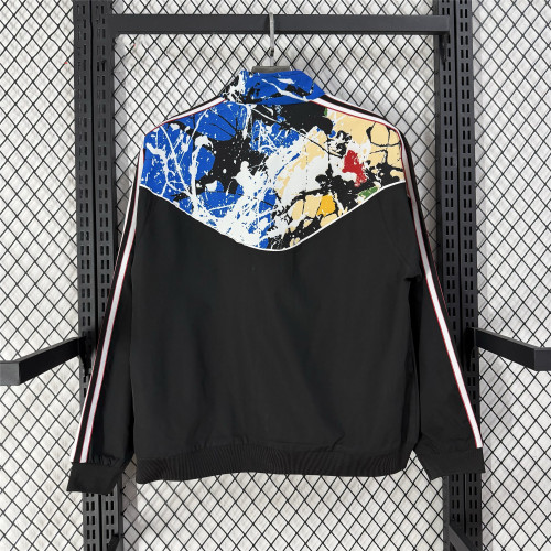 Manchester United Training Windbreaker 2025