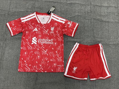 Liverpool Home Kids Suit 26/27