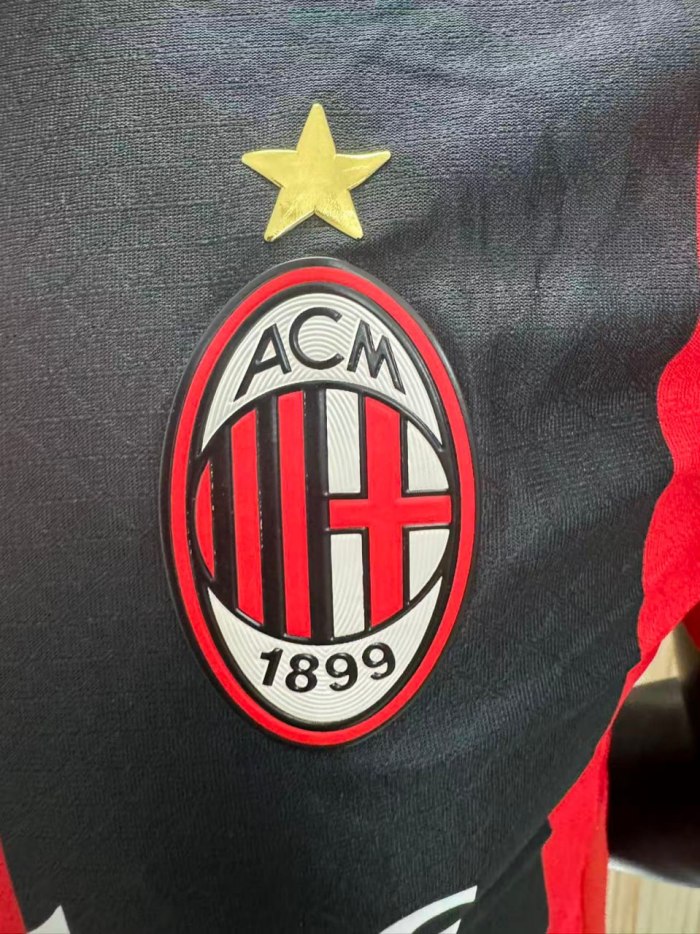 AC Milan Home Men Player Jersey 26/27