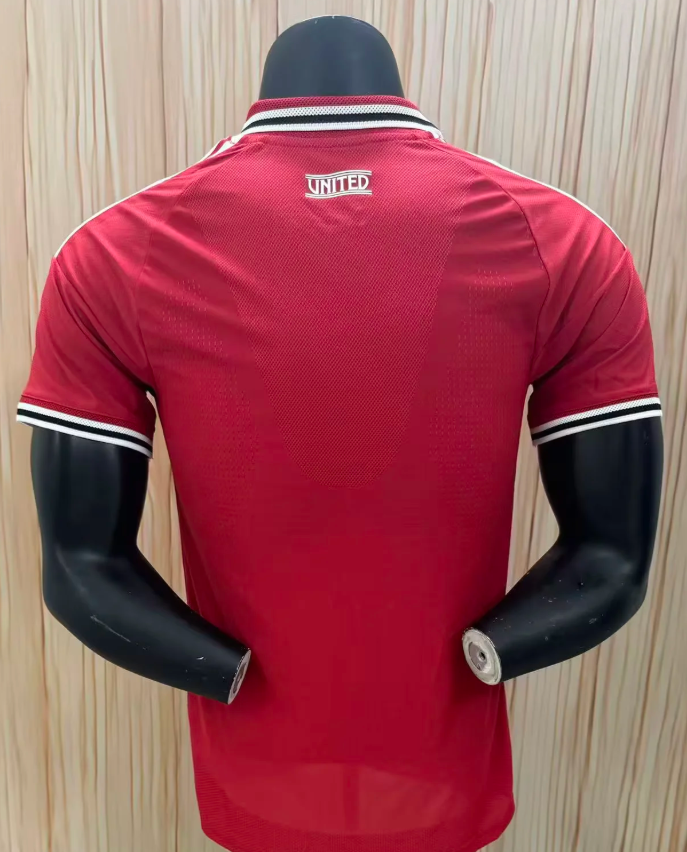 Manchester United Home Player Jersey 26/27