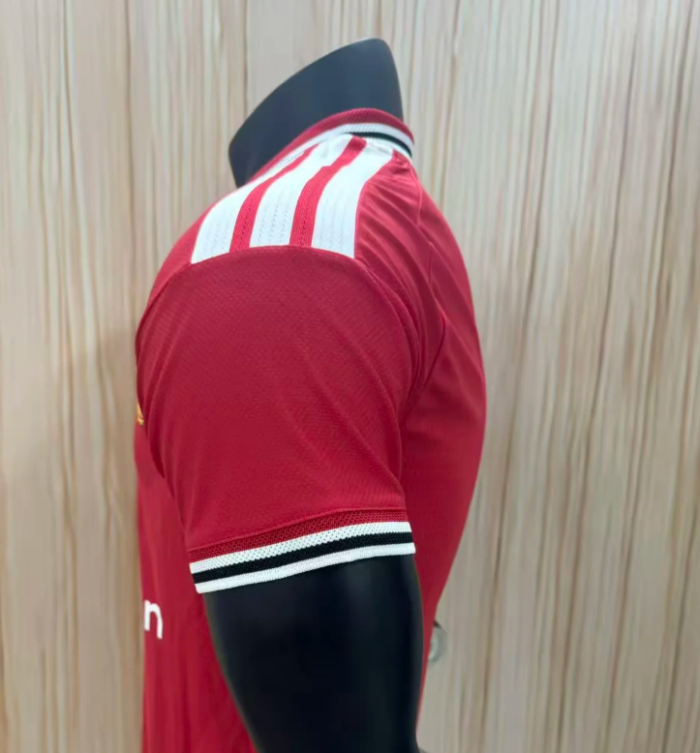 Manchester United Home Player Jersey 26/27