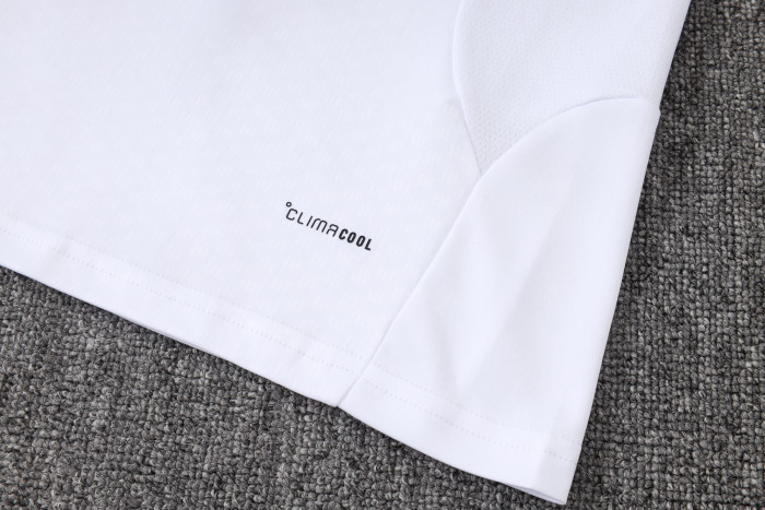 Internacional Training Short sleeve Suit 26/27