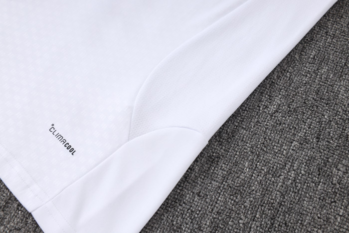 Internacional Training Short sleeve Suit 26/27