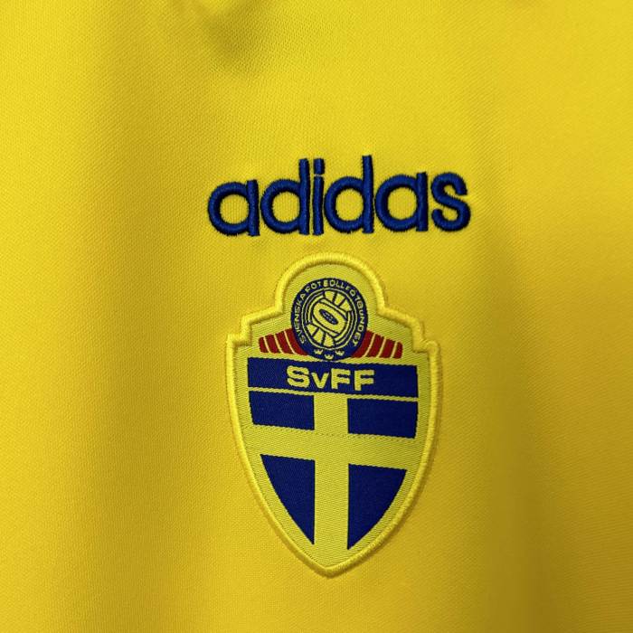 Sweden Home Retro Jersey 1994/96