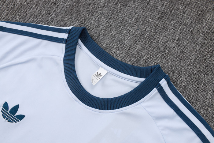 Italy Training Short sleeve Suit 26/27