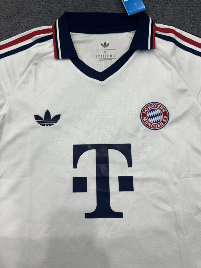Bayern Munich Away Man Jersey 26/27