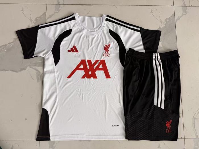 Liverpool Training Short sleeve Suit 26/27