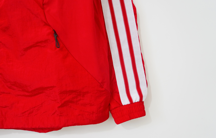 Liverpool Training Windbreaker 2026
