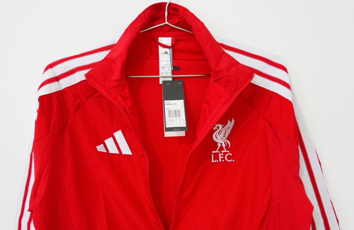 Liverpool Training Windbreaker 2026