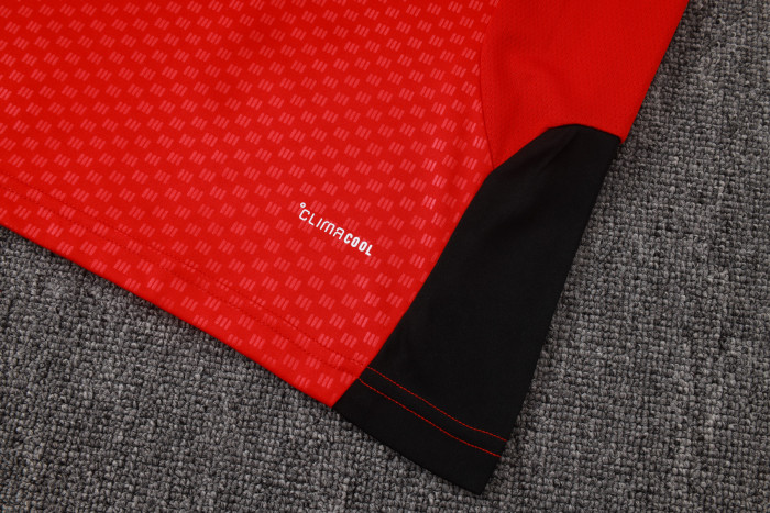 Manchester United Training Jersey 26/27