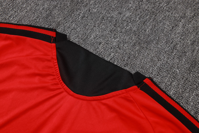Manchester United Training Short sleeve Suit 25/26