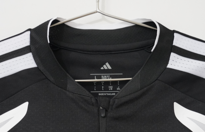 Liverpool Player Version Quarter-Zip Training Top 2026