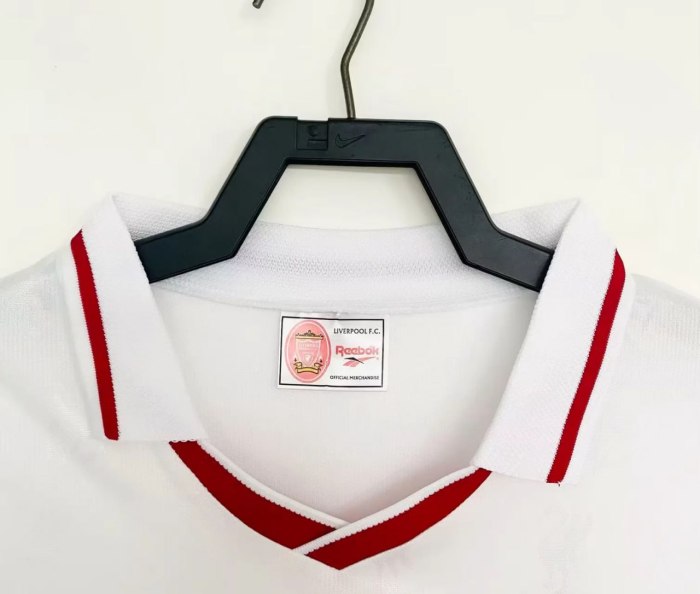 Liverpool White Retro Jersey 96/97