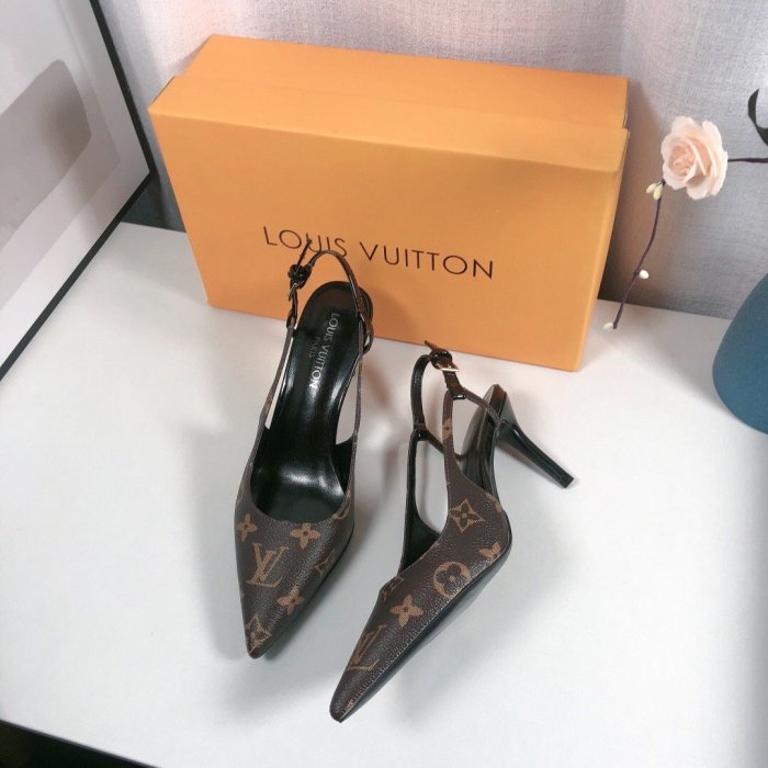 heel shoes size 35-42, heel 8cm,  SS60-167