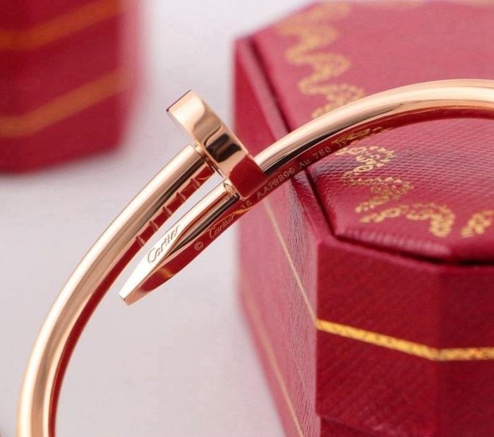 bangle bracelet  jewelry ,size 16,  with box,  J20