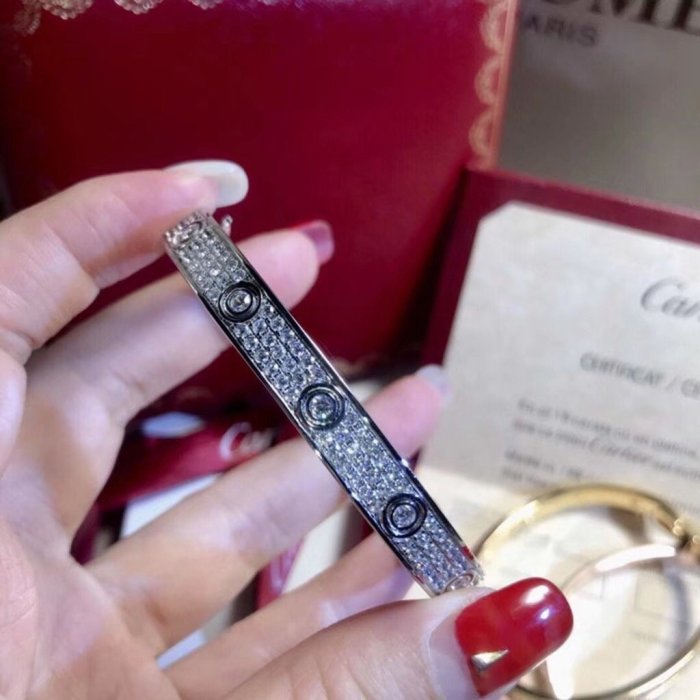 bangle bracelet  jewelry ,  with box,  J42