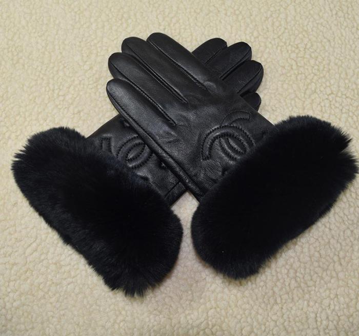 Women's fur leather gloves, with box