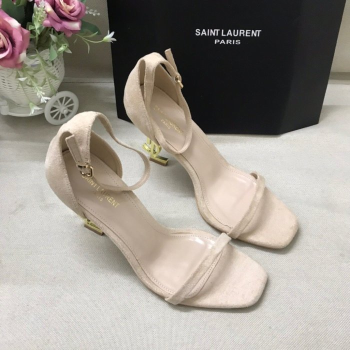 heel shoes,with box, heel 10cm,  size 35-43, SS70-350