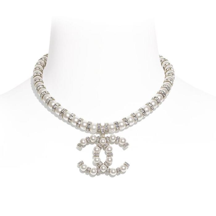 jewelry  necklace, does not fade, with box, J30-138