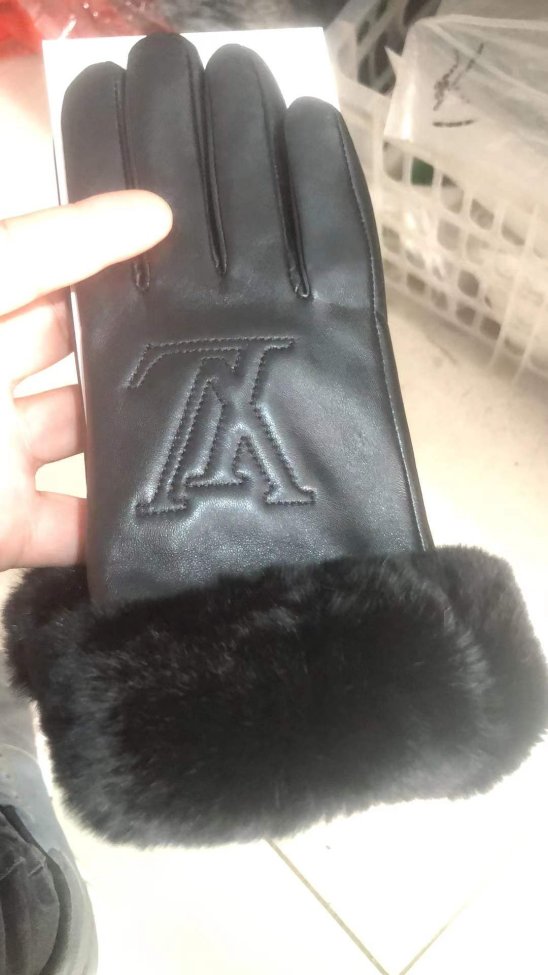 Women's fur leather gloves ,with box