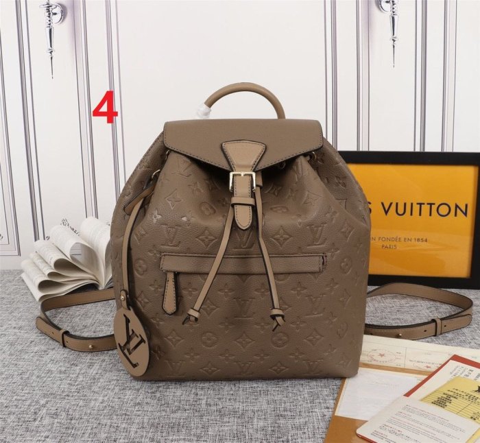 canvas and leather bag,top quality, no box,with dust bag size 27.5-33-14cm, B110